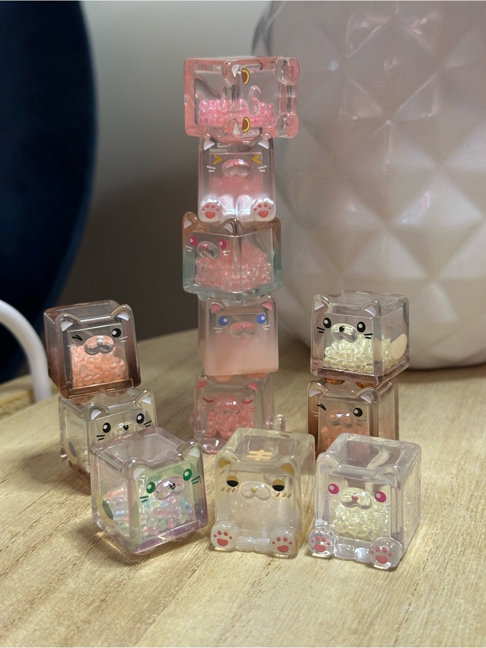 Choco Teddy Square Cat Fidget Toys